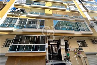 Karşıyaka Şemikler Mahallesi'nde Tadilatlı 2+1 Satılık Daire - 1 - 336922