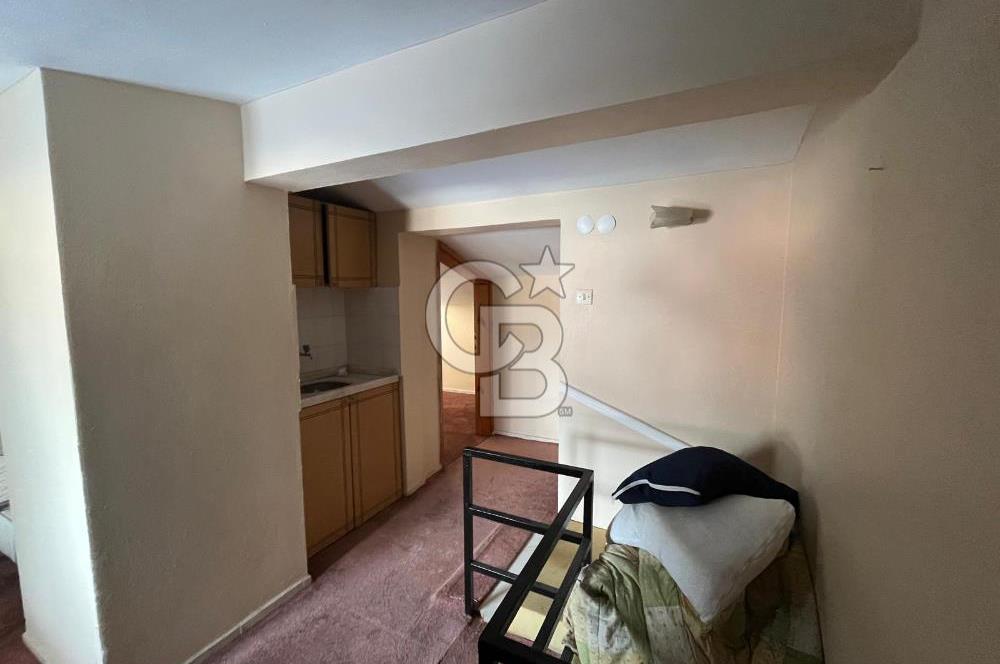 C.B. ROUTE | DİKİLİ MERKEZİ KONUMDA DENİZE YAKIN KİRALIK 5+1 DUBLEKS