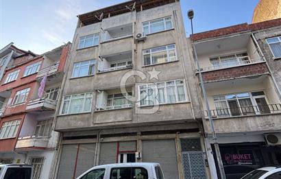 ALTINORDU MERKEZ | 4 KATLI, DÜKKANLI SATILIK BİNA