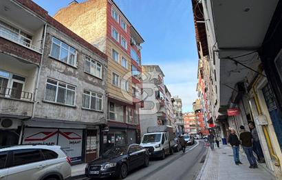 ALTINORDU MERKEZ | 4 KATLI, DÜKKANLI SATILIK BİNA