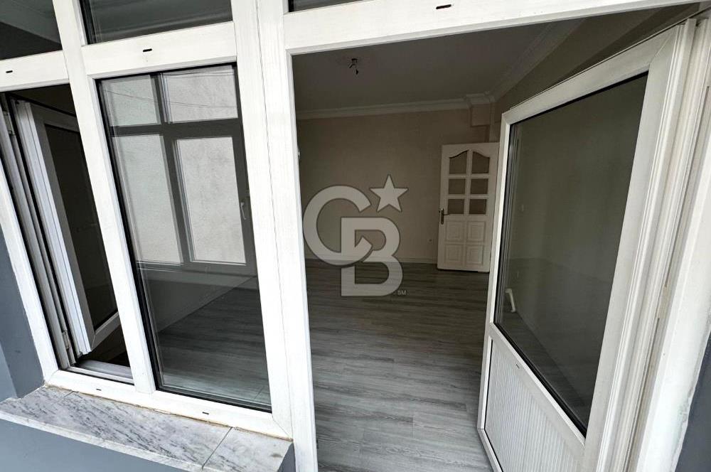 Çekmeköy Hamidiye Mah.Hamidiye Caddesi'nde Satılık 3+1 Daire