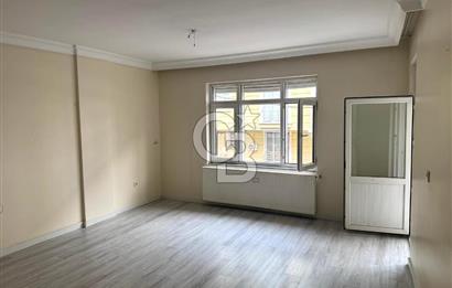 Çekmeköy Hamidiye Mah.Hamidiye Caddesi'nde Satılık 3+1 Daire