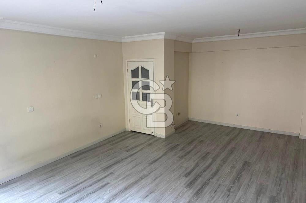 Çekmeköy Hamidiye Mah.Hamidiye Caddesi'nde Satılık 3+1 Daire