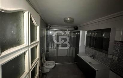 Çekmeköy Hamidiye Mah.Hamidiye Caddesi'nde Satılık 3+1 Daire