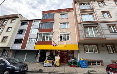 Çekmeköy Hamidiye Mah.Hamidiye Caddesi'nde Satılık 3+1 Daire