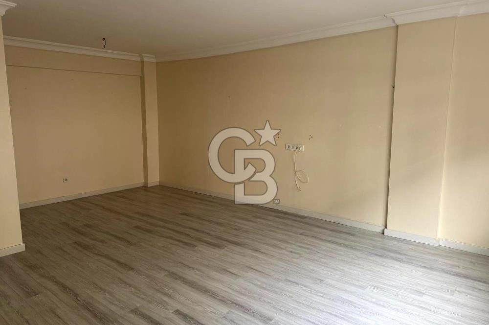 Çekmeköy Hamidiye Mah.Hamidiye Caddesi'nde Satılık 3+1 Daire