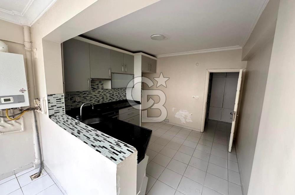 Çekmeköy Hamidiye Mah.Hamidiye Caddesi'nde Satılık 3+1 Daire