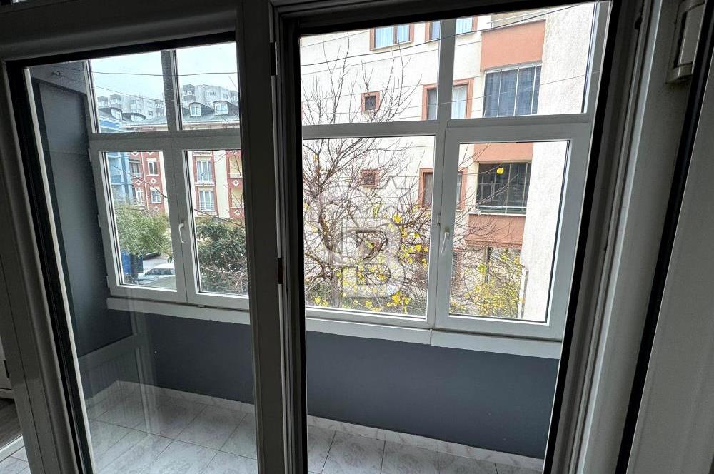 Çekmeköy Hamidiye Mah.Hamidiye Caddesi'nde Satılık 3+1 Daire