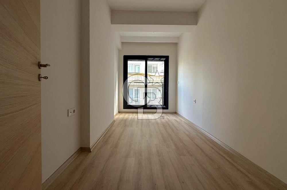 BOSTANLI SIFIR BİNADA 3+1 YERDEN ISITMALI SATILIK KÖŞE DAİRE