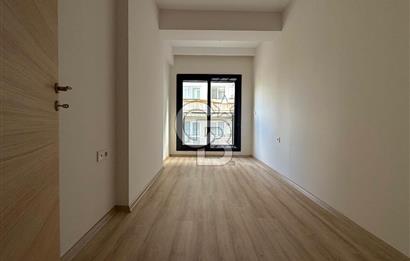 BOSTANLI SIFIR BİNADA 3+1 YERDEN ISITMALI SATILIK KÖŞE DAİRE