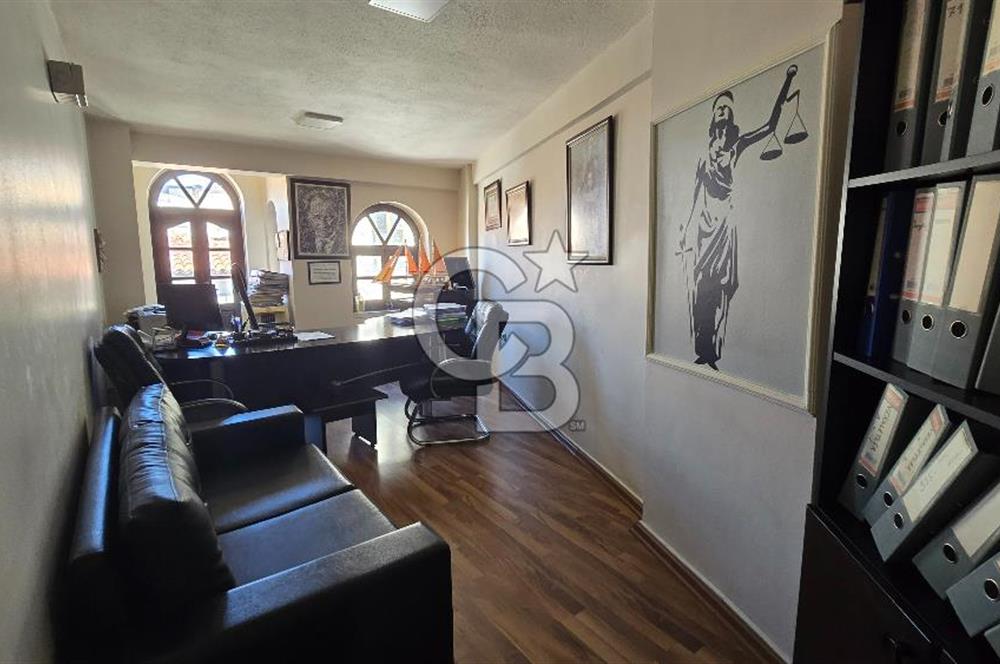 Kemalpaşa Mahallesi Çarşı İçinde Kiralık 2+0 Ofis