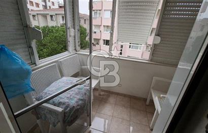 Kadıköy avşar sokak 3+1 ebeveyn banyolu geniş daire