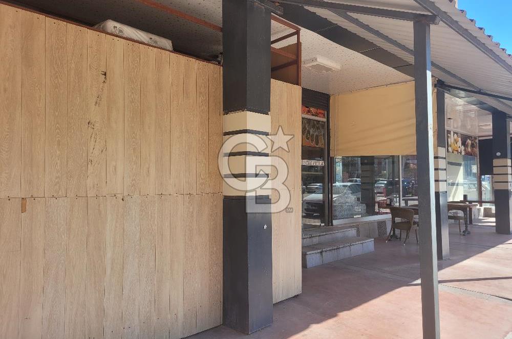 Menemen'de Stratejik Konumda Satılık Ticari Mülk. 