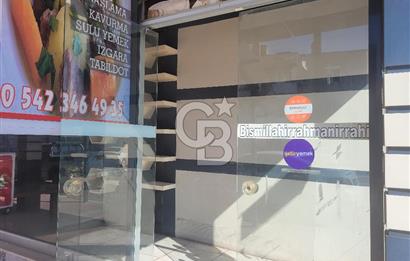 Menemen'de Stratejik Konumda Satılık Ticari Mülk. 