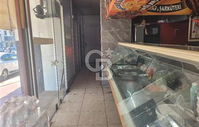 Menemen'de Stratejik Konumda Satılık Ticari Mülk. 