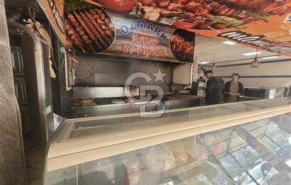 Menemen'de Stratejik Konumda Satılık Ticari Mülk. 