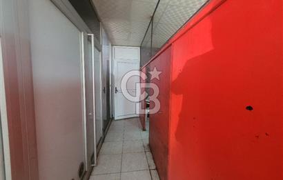 Menemen'de Stratejik Konumda Satılık Ticari Mülk. 