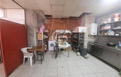 Menemen'de Stratejik Konumda Satılık Ticari Mülk. 