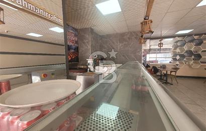 Menemen'de Stratejik Konumda Satılık Ticari Mülk. 