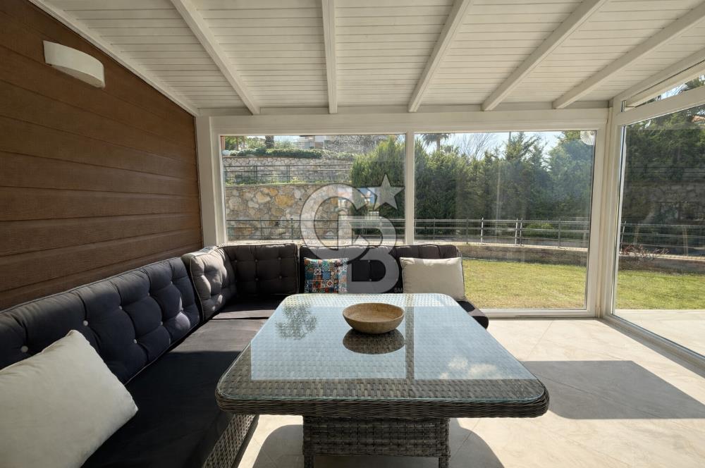 Kekliktepe’ye Komşu | Dört Mevsim Konakları’nda 1.150 m² Bahçe İçinde Villa