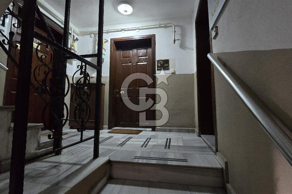 Kemalpaşa Mahallesi Çarşı İçinde Kiralık 2+0 Ofis
