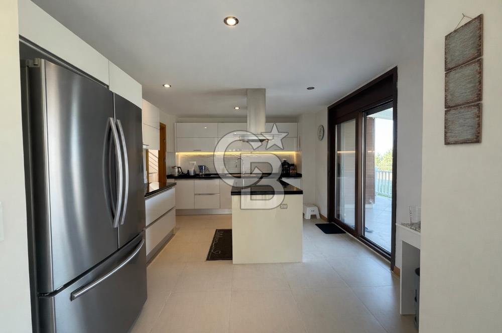 Kekliktepe’ye Komşu | Dört Mevsim Konakları’nda 1.150 m² Bahçe İçinde Villa