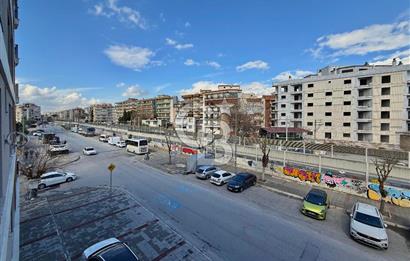 BOSTANLI SIFIR BİNADA 3+1 YERDEN ISITMALI SATILIK KÖŞE DAİRE