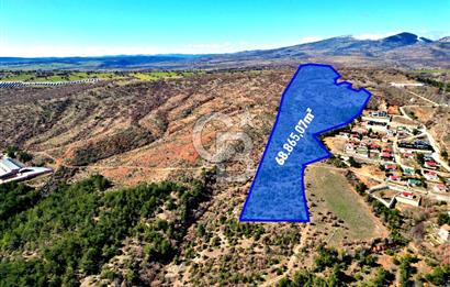 DOĞA İLE İÇ İÇE YATIRIM DEĞERİ YÜKSEK TARLA ( GÖL MANZARALI )