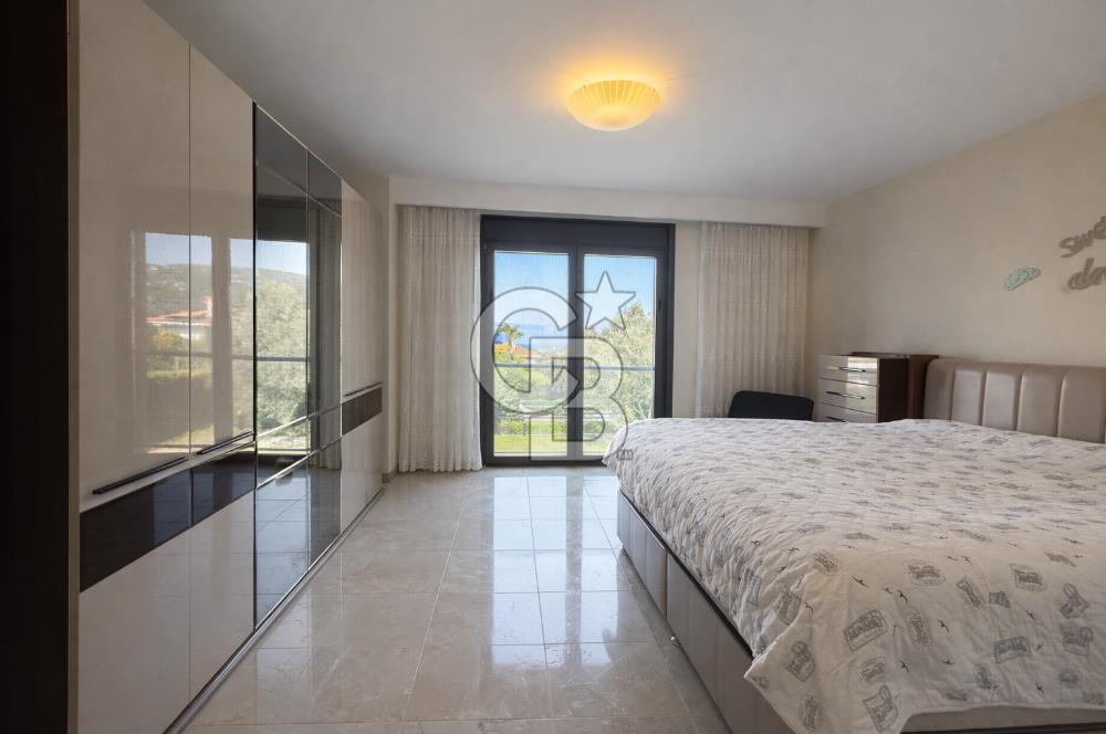 Kekliktepe’ye Komşu | Dört Mevsim Konakları’nda 1.150 m² Bahçe İçinde Villa