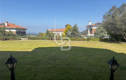 Kekliktepe’ye Komşu | Dört Mevsim Konakları’nda 1.150 m² Bahçe İçinde Villa