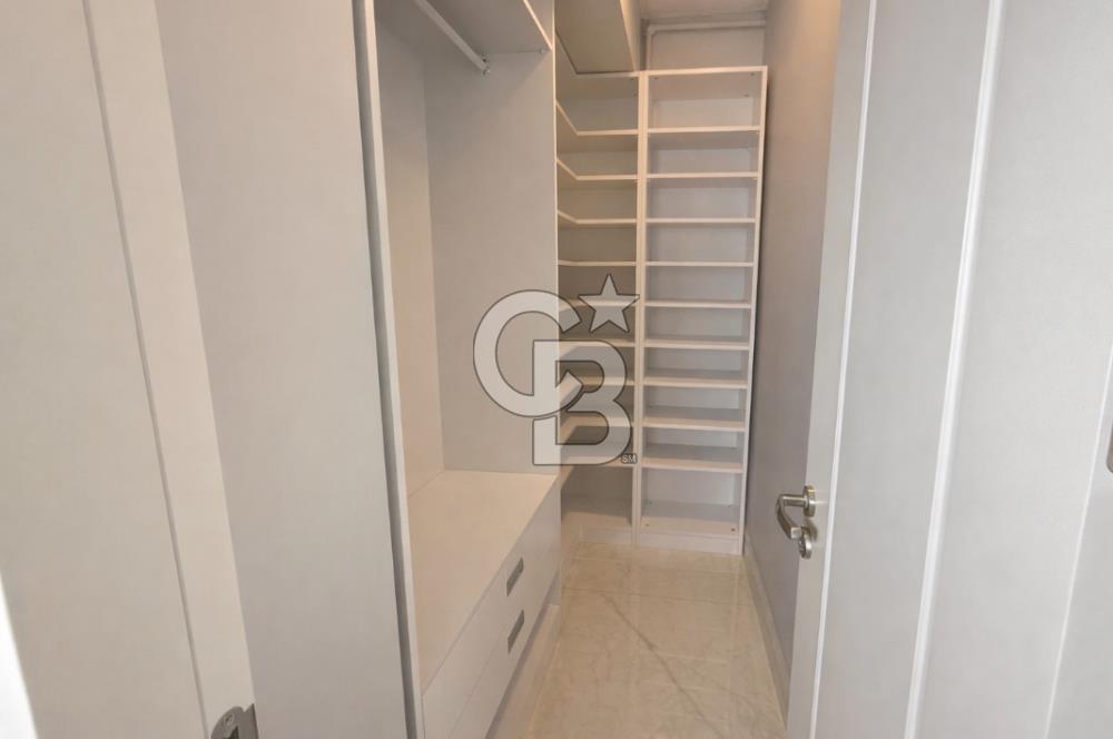 Kadıköy, Yoğurtçu Parkı & Deniz Manzaralı SATILIK Dubleks Daire