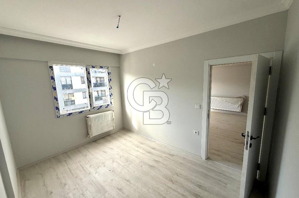 MENEMEN SEYREK’TE HAVUZLU SITEDE 1 + 1 