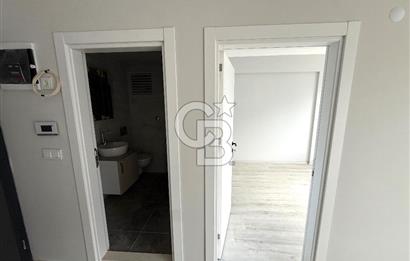 MENEMEN SEYREK’TE HAVUZLU SITEDE 1 + 1 