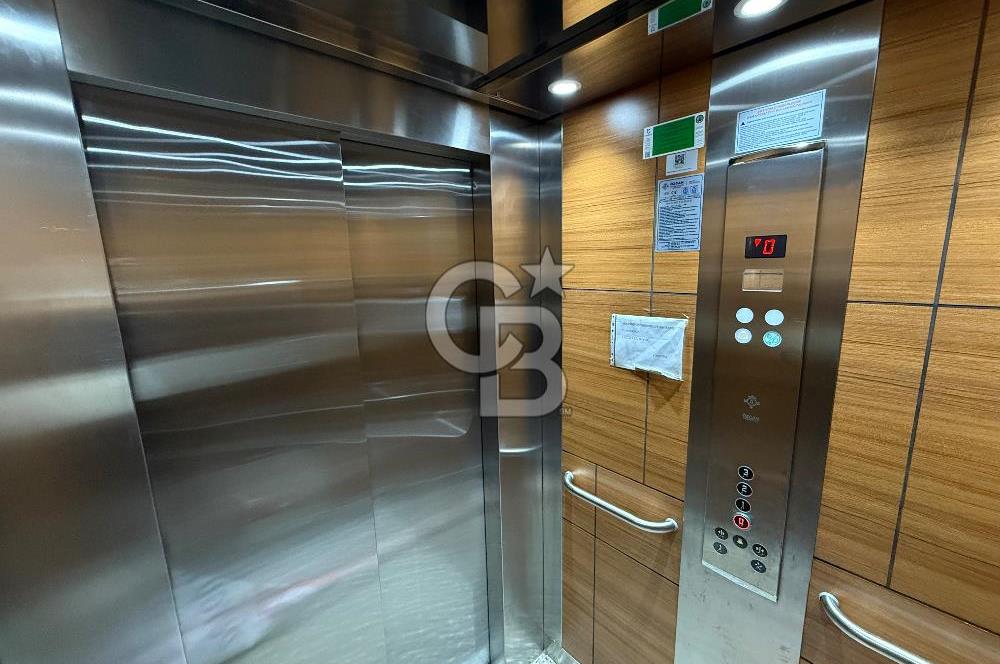 MENEMEN SEYREK’TE HAVUZLU SITEDE 1 + 1 