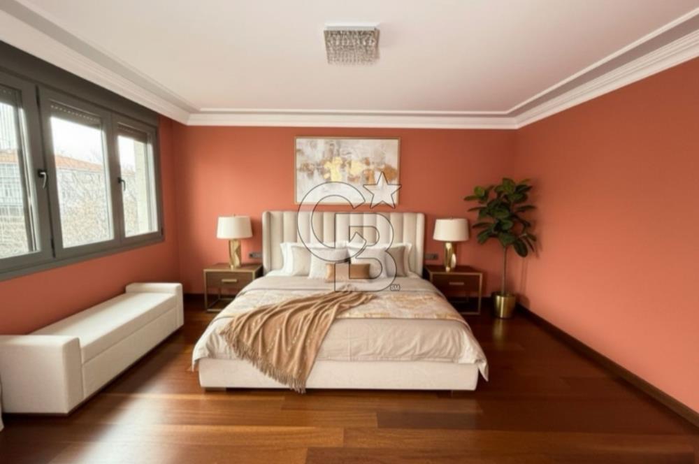 Kadıköy, Yoğurtçu Parkı & Deniz Manzaralı SATILIK Dubleks Daire