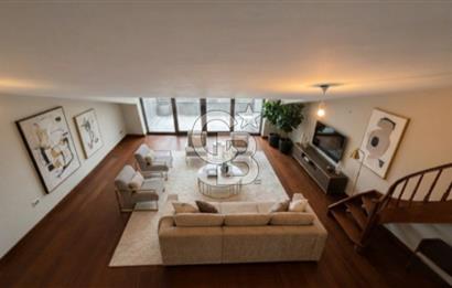 Kadıköy, Yoğurtçu Parkı & Deniz Manzaralı SATILIK Dubleks Daire