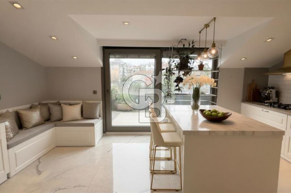 Kadıköy, Yoğurtçu Parkı & Deniz Manzaralı SATILIK Dubleks Daire