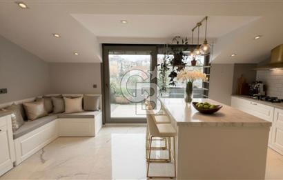 Kadıköy, Yoğurtçu Parkı & Deniz Manzaralı SATILIK Dubleks Daire