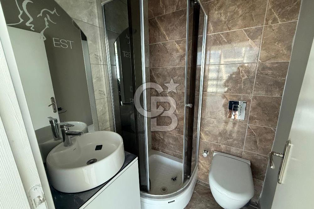 MUSELAND FOLKART TOWERS'TA FULL KÖRFEZ MANZARALI İŞ YERİ