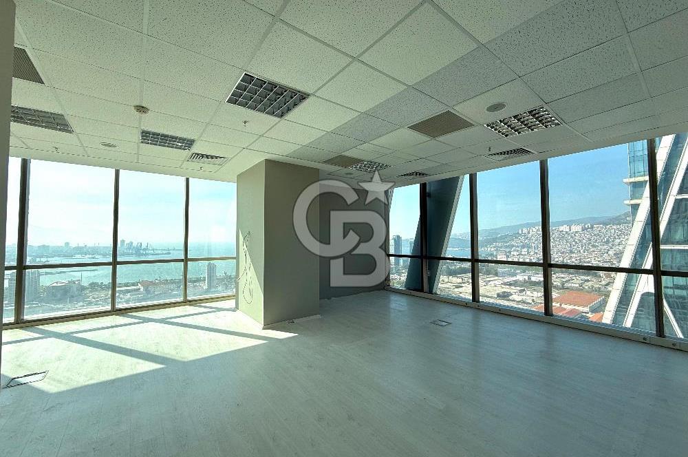 MUSELAND FOLKART TOWERS'TA FULL KÖRFEZ MANZARALI İŞ YERİ