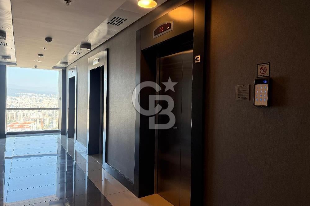 MUSELAND FOLKART TOWERS'TA FULL KÖRFEZ MANZARALI İŞ YERİ