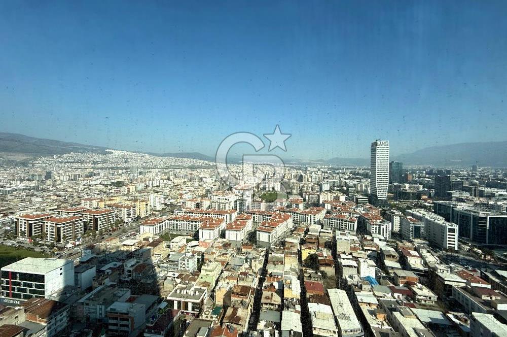 MUSELAND FOLKART TOWERS'TA FULL KÖRFEZ MANZARALI İŞ YERİ