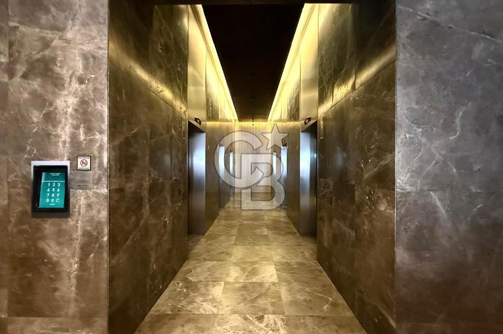 MUSELAND FOLKART TOWERS'TA FULL KÖRFEZ MANZARALI İŞ YERİ