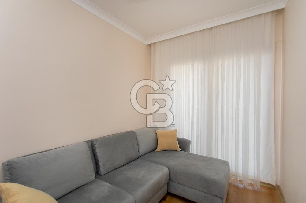 Çiğli Uğur Mumcu Mah. Satılık 2+1 Geniş Daire