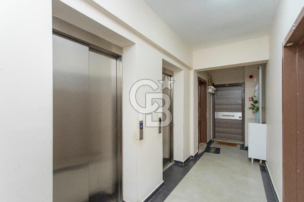 Çiğli Uğur Mumcu Mah. Satılık 2+1 Geniş Daire