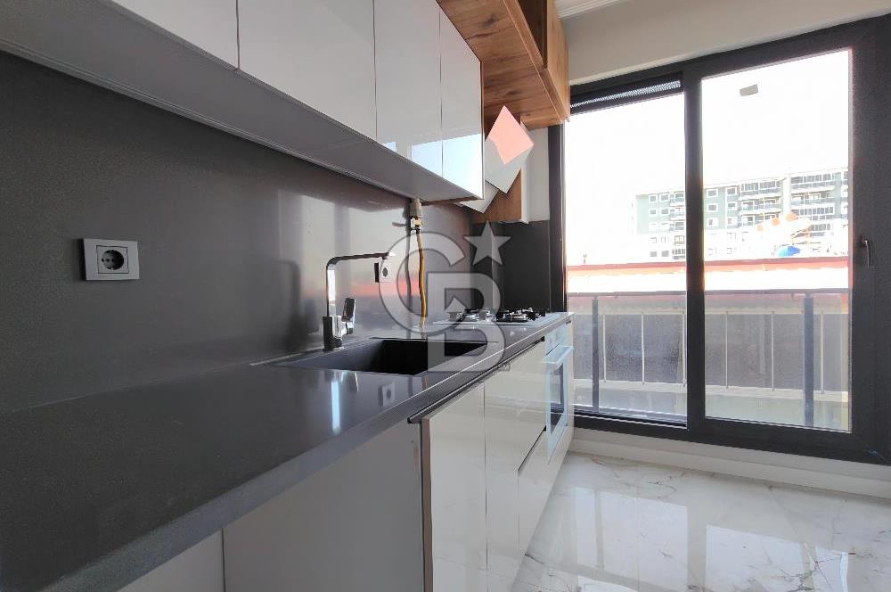 MENEMEN UĞUR MUMCU MAHALLESİNDE SATILIK LÜKS 2+1 DAİRE