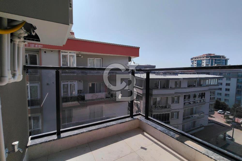 MENEMEN UĞUR MUMCU MAHALLESİNDE SATILIK LÜKS 2+1 DAİRE