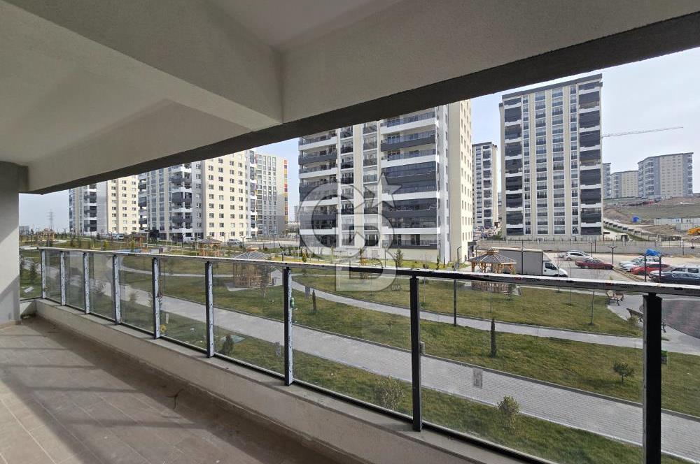 TÖREKENT SERRA BULVAR KONUTLARINDA KİRALIK 4+1 SIFIR DAİRE