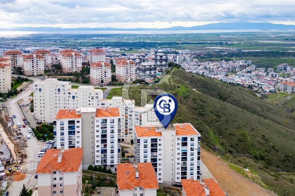 Çiğli Uğur Mumcu Mah. Satılık 2+1 Geniş Daire