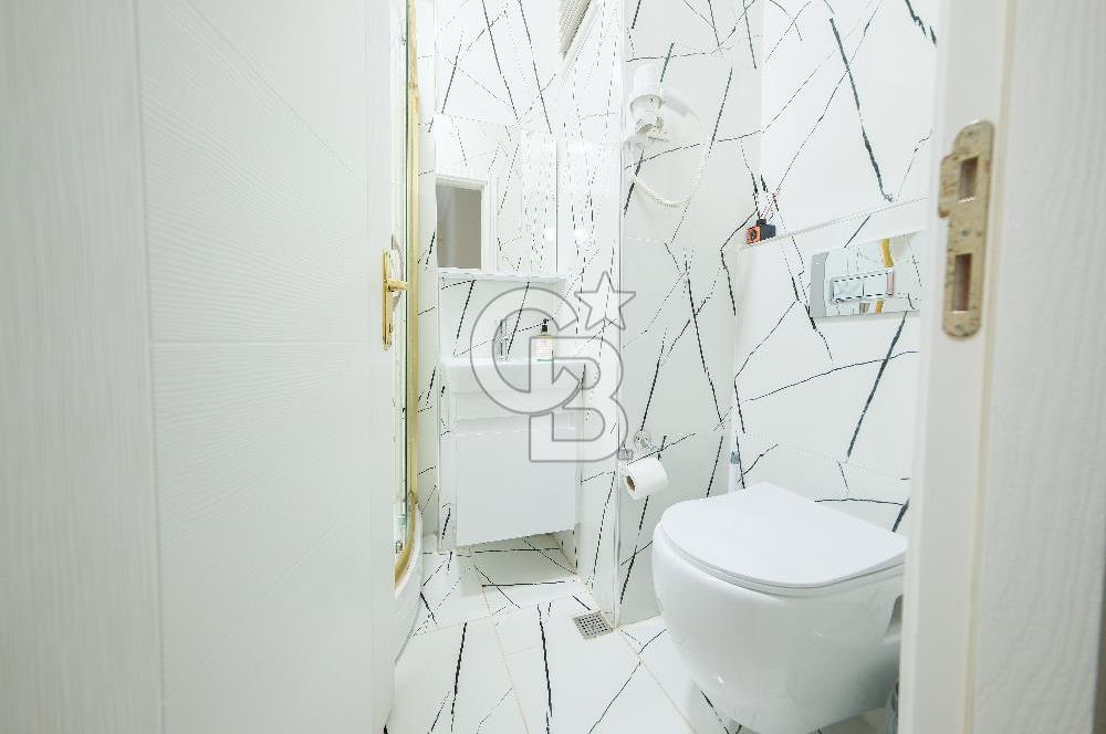 Vefa da satılık 7 odalı apart otel